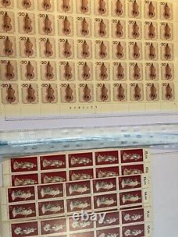 ALLEMAGNE DDR Collection De Feuilles Complètes Entre n153 Et n455 Côté +3580