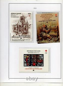 - Carnets Croix-Rouge 1952 à 1983 COLLECTION des 32 carnets COMPLETS NEUF