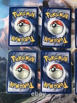 Cartes Pokémon Holo set de base presque complet dracaufeu, tortank