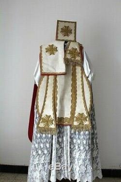 Chasuble Romaine de prêtre complète en soie blanche début du XIXe siècle