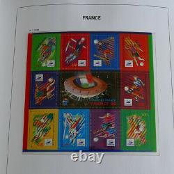 Collection blocs et feuillets de France 1991 à 2008 complet en album DAVO, SUP