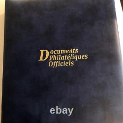 Collection complete 780 document philatelique la poste de 1998 à 2014 13 album