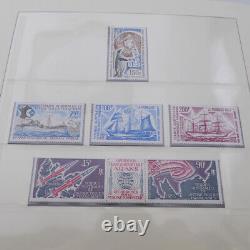 Collection timbres de T. A. A. F. 1948-2003 complet neuf en 2 albums
