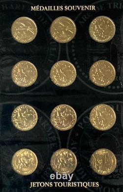 DISNEYLAND-Monnaie de Paris-Collection complète-250 pièces différentes classées