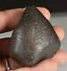 Météorite Chondrite NWA Orientée, Croûte de Fusion noire, Complète, Sahara, 169,2g