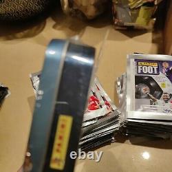 Panini Foot 2019 2020 LOT DE 81 pochettes + 55 stickers boite fer collector neuf