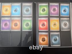 Pokémon EV 151 Classeur avec Set de Base Complet Co / Unco / Rare Holo