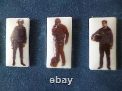 RARE cadre collection complète PIN's GENDARMERIE des origines en porcelaine