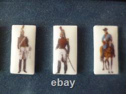RARE cadre collection complète PIN's GENDARMERIE des origines en porcelaine